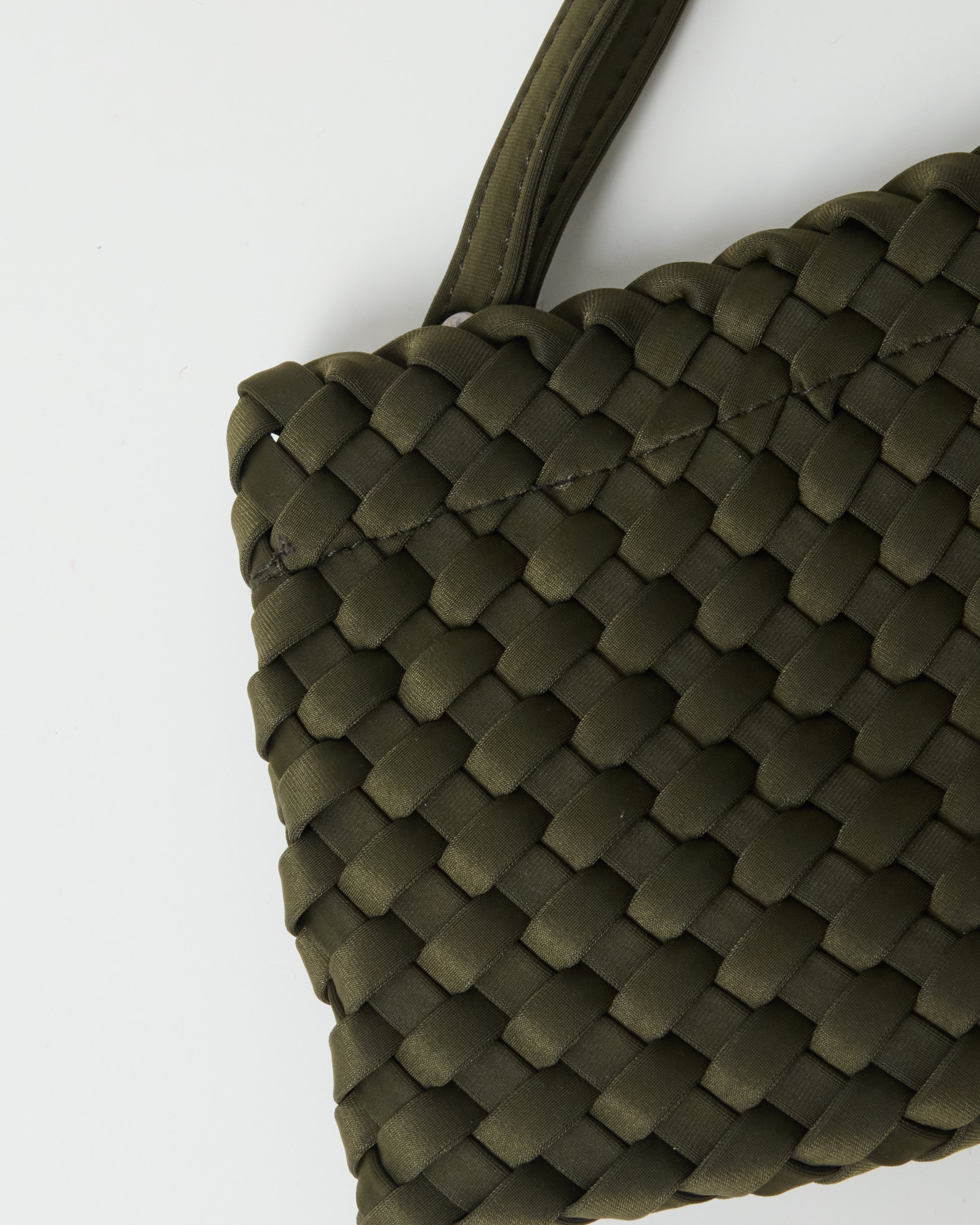 Nola Crossbody - Medium