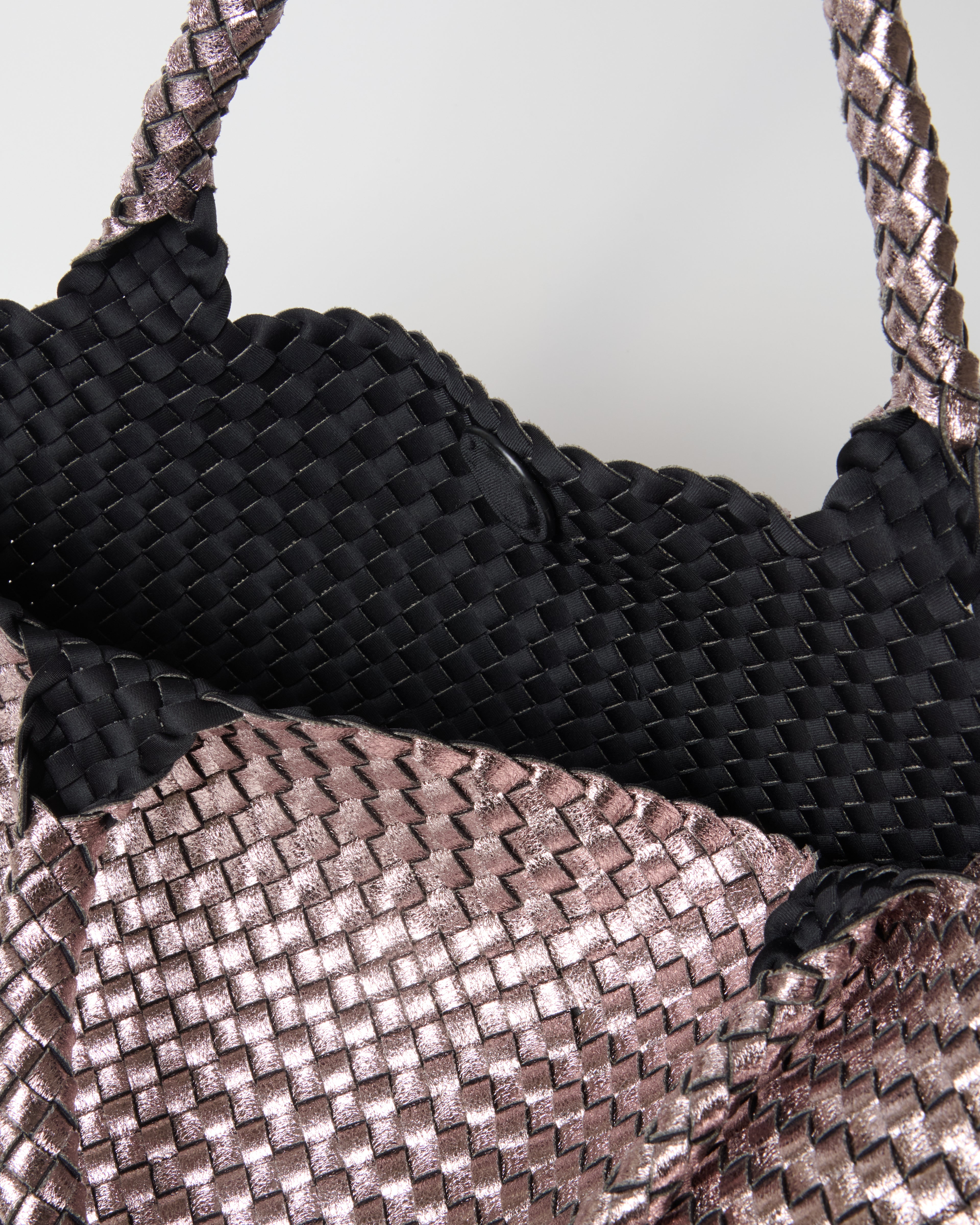 Forma Tote Metallic