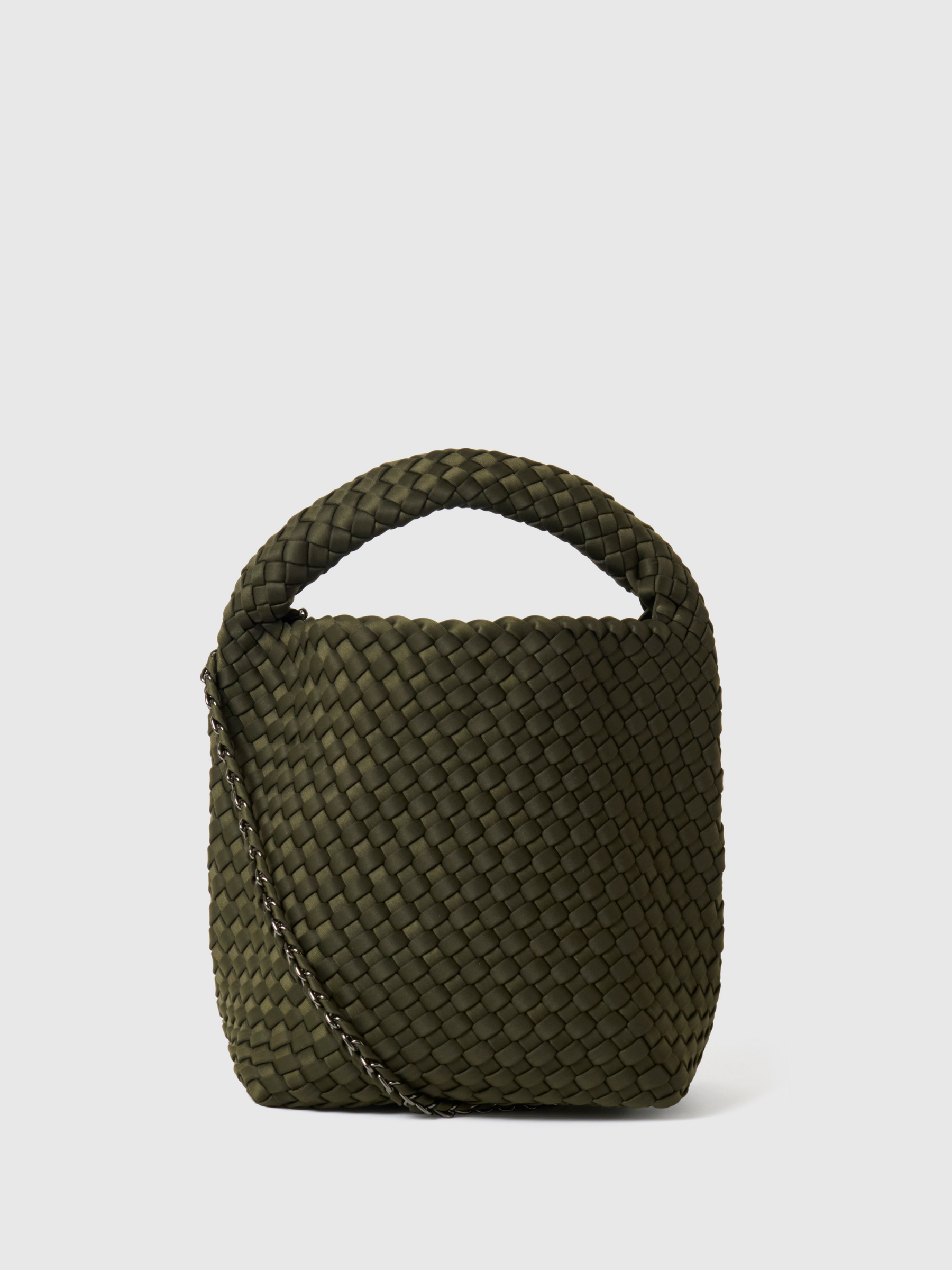 Nola Crossbody Medium bag by Rivolla — sleek everyday crossbody with chain strap and magnetic closure